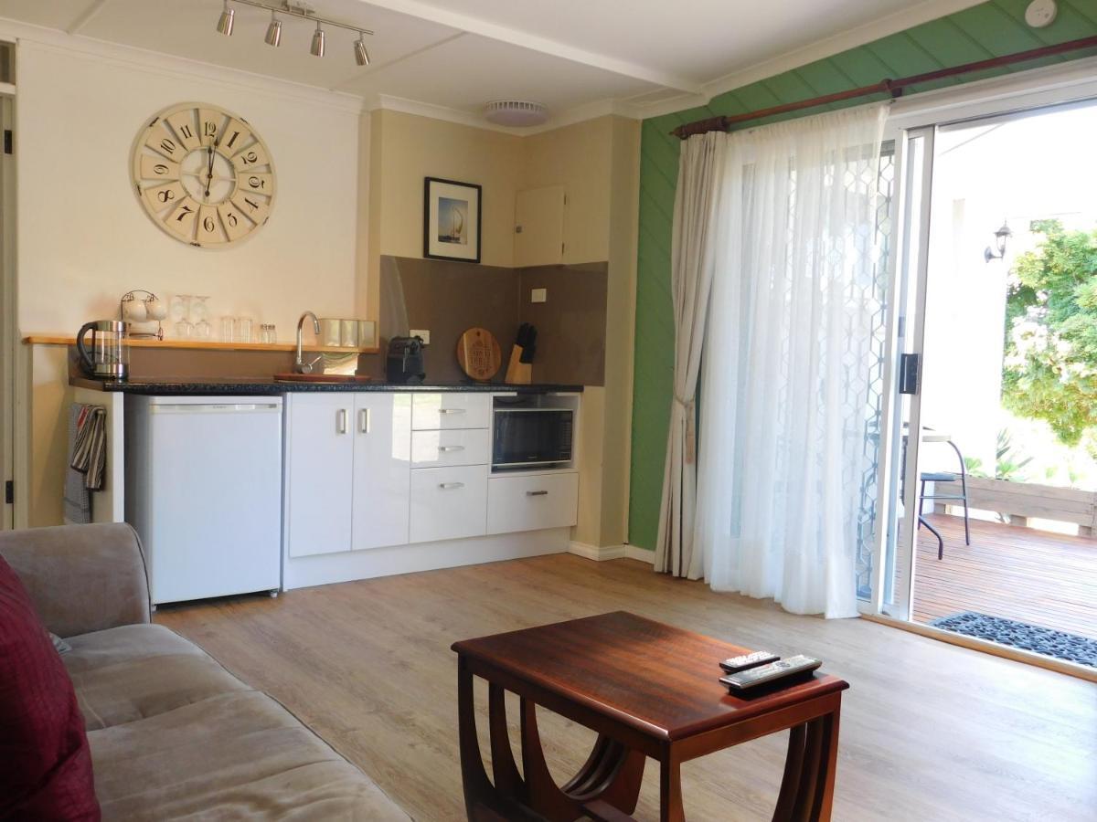 Appartamento Amble'A'While On Tamar Rosevears Esterno foto